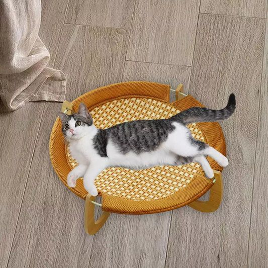 Cooling cat hanging mat made of rattan